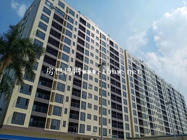 长安厦边小产权房 （湖畔花园）一线江景高品质现房，带停车场