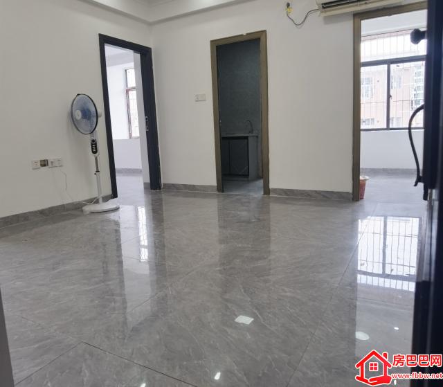 深圳五和地铁站小产权房(五和雅苑)坂田片区最低价,要捡漏的看过来
